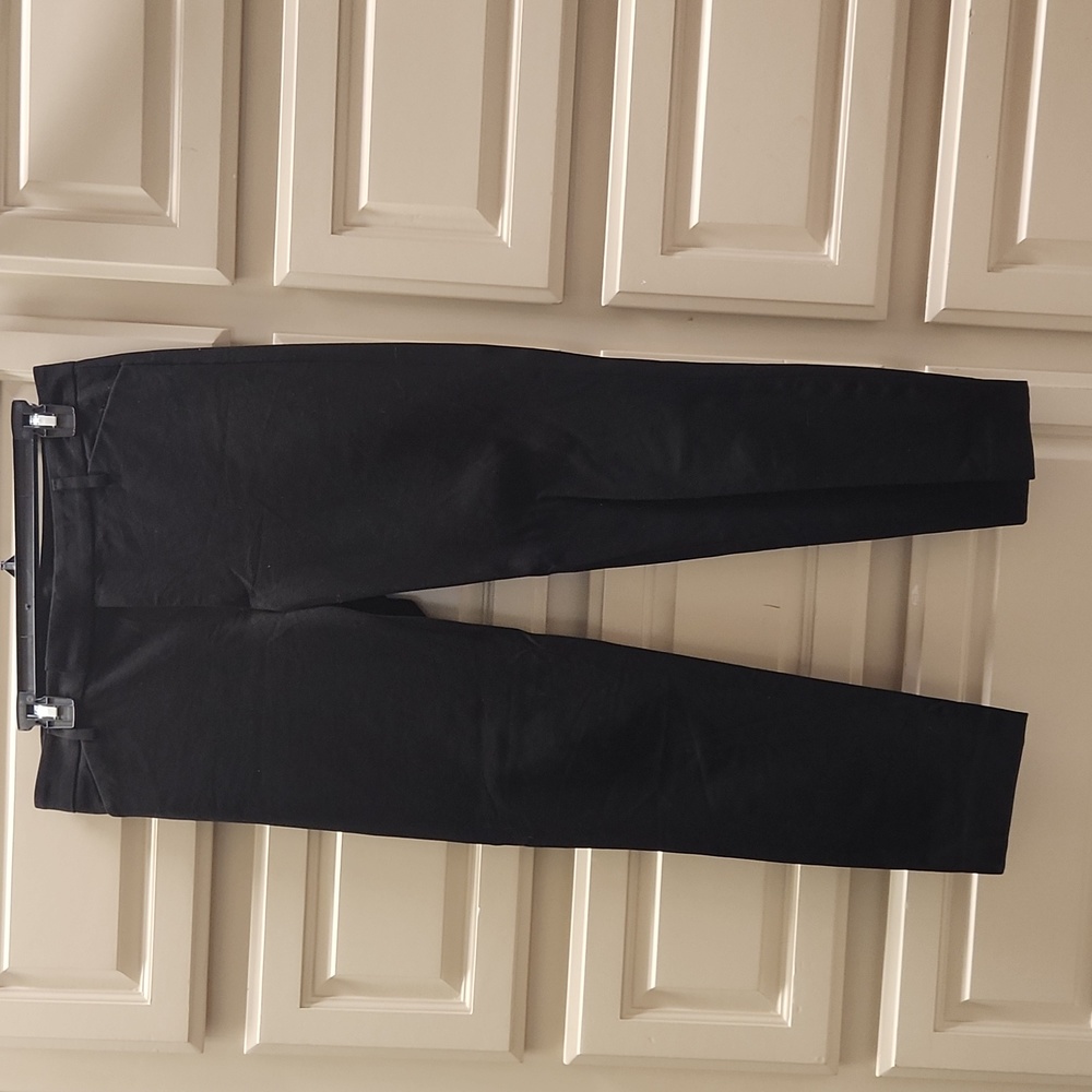 Black Gap Crop Pants
